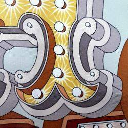 Pre Owned Hermes petite scarf