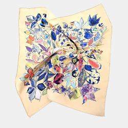 مملوكة مسبقًا Hermes Multicolor Silk Petite Scarf