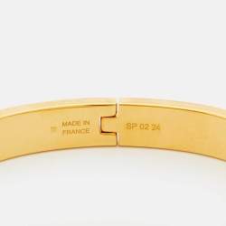 مملوكة مسبقًا سوار هيرمس كليك كيلي مطلي بالمينا ومعدن ذهبي