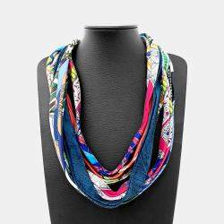 مملوكة مسبقًا Hermes Petit H silk necklace