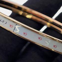 مملوكة مسبقًا عطر هيرمس المرح الإضافي: لغز الشارع الرابع والعشرين مقاس 65 ياسمين مينا مطلي بالذهب