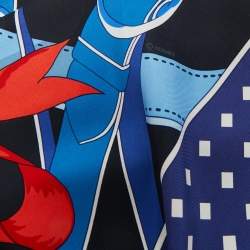 Pre Owned Hermes Blue Silk La Promenade du Matin Giant Triangle