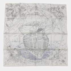 Pre Owned Hermes Carre Hermes Flagship Hermes Flagship Size 90 White/Black/Grease Silk100%