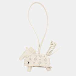 مملوكة مسبقًا Hermes Rodeo Rodeo Rock Craie Lambskin PM