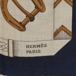 Pre Owned Hermès Naturel/Navy Blue Les Chevaux Dechaine Cashmere & Silk Shawl 140