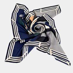 Pre Owned وشاح حرير هيرمس متعدد الألوان