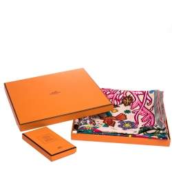 Pre Owned Hermes Light Pink L'Arbre Du Vent Print Silk Square Scarf