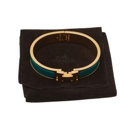 Pre Owned Hermès Clic H Green Enamel Gold Plated Narrow Bracelet PM