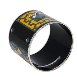 Pre Owned Hermès Bicolor Collier De Chien Print Enamel Mega Wide Bracelet