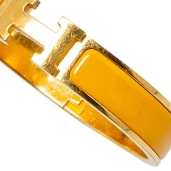Pre Owned Hermès Clic H Yellow Enamel Gold Plated Narrow Bracelet PM