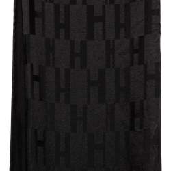 Pre Owned Hermés Black Silk and Wool Faconnee Grand H Pattern Scarf