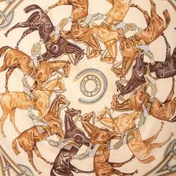 Pre Owned Hermes Beige La Ronde Des Jockeys Silk Square Scarf