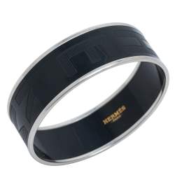 Pre Owned Hermes Black Logo Printed Enamel Palladium Plated Bangle Bracelet
