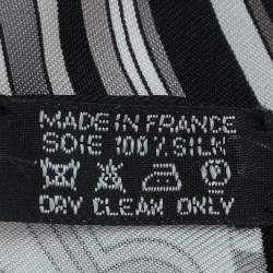 Pre Owned Hermes White/Black Tohu Bohu Silk Square Scarf