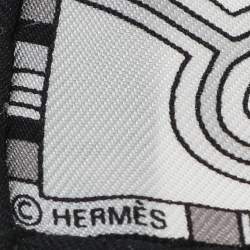 Pre Owned Hermes White/Black Tohu Bohu Silk Square Scarf