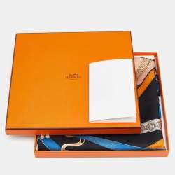 Pre Owned Hermès Black Selle D'Officier En Grande Tenue Silk Scarf