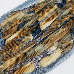 Pre Owned Hermès Blue Au Plus Dru Silk Plisse Scarf