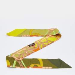 Pre Owned Hermès Green Eperon d'Or Silk Twilly
