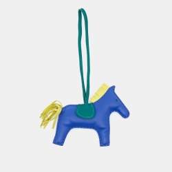 Pre Owned Hermès Bleu Electric/Malachite/Lime Milo Lambskin GriGri Rodeo Bag Charm MM