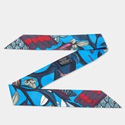 Pre Owned Hermès Blue Tree Of Song Silk Twilly Scarf