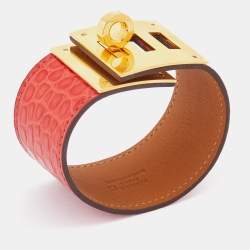 Pre Owned Hermes Red Crocodile Leather Gold Plated Kelly Dog Bracelet