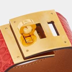 Pre Owned Hermes Red Crocodile Leather Gold Plated Kelly Dog Bracelet
