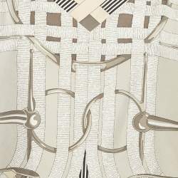 Pre Owned توب هيرمس حرير رمادي مطبوع مورس أ جوه مقاس متوسط