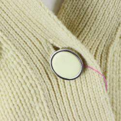 Pre Owned Hermès cashmere beige cardigan 40