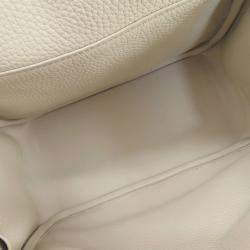 Pre Owned Hermes White Taurillon Lindy 26 Handbag