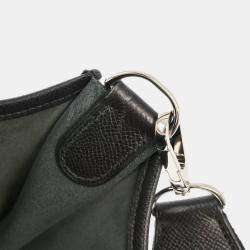 Pre Owned Hermes Black Epsom Evelyne 2 29 Shoulder Bag
