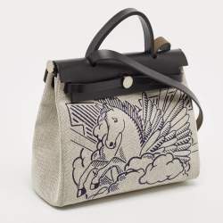 Hermès Ecru/Noir/ Bleu Indigo Toile H and Vache Hunter Pegase Pop Herbag Zip 31 Bag