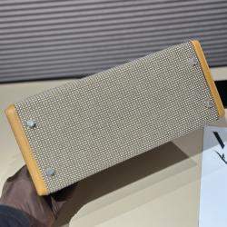 Hermes Sesame Canvas Kelly 28 bag