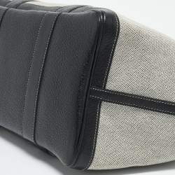 Pre Owned Hermès Ecru/Noir Toile and Buffalo Skipper Leather Garden Party 36 Bag