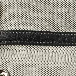 Pre Owned Hermès Ecru/Noir Toile and Buffalo Skipper Leather Garden Party 36 Bag