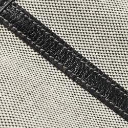 Pre Owned Hermès Ecru/Noir Toile and Buffalo Skipper Leather Garden Party 36 Bag