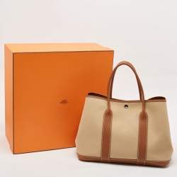 مملوكة مسبقًا Hermes Trench/Gold Toile H and Negonda Leather Garden Party 36 Bag