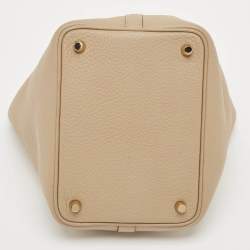 مملوكة مسبقًا Hermes Beige Marfa Taurillon Clemence Leather Picotin Lock 18 Bag