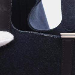Hermes Blue Nuit Swift Leather Feutre Picotin Lock 22 Touch Handbag  