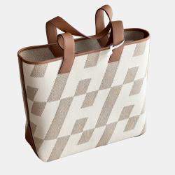 Pre Owned Hermes Cabas Hen Biais 40 Gold Canvas Tote Bag