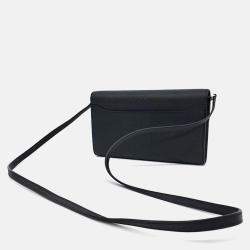 Pre Owned Hermes Black Leather Constance Long To Go