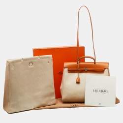 مملوكة مسبقًا حقيبة هيرميس هيرباج 39 قماش تويل باللون الخاكي الطبيعي وجلد فاش