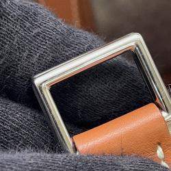 Pre Owned Hermes Picotin Lock 18 Grease Pale/Gold Felt Bag 