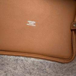 Pre Owned Hermes Picotin Lock 18 Grease Pale/Gold Felt Bag 