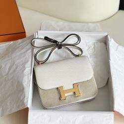 مملوكة مسبقًا حقيبة هيرمس كونستانس 19 جلد شفري كريمي ذو تجهيز ذهبي