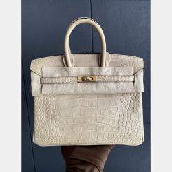 مملوكة مسبقًا حقيبة هيرمس بيركين 25 جلد تمساح غير لامع رمادي ترنش إكسسوار ذهب