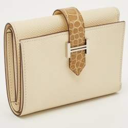 مملوكة مسبقًا Hermes Bearn Nata/Beige Sable Epsom Leather and Crocodile Compact Wallet