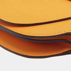 Pre Owned حقيبة هيرمس ميني كونفيور أصفر جلد سويفت