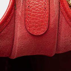 مملوكة مسبقًا Hermes Red Clemence Evelyne I 33