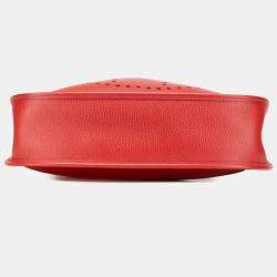 مملوكة مسبقًا Hermes Red Clemence Evelyne I 33