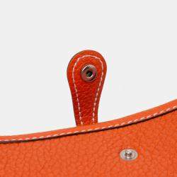مملوكة مسبقًا Hermes Orange Clemence Evelyne TPM 16